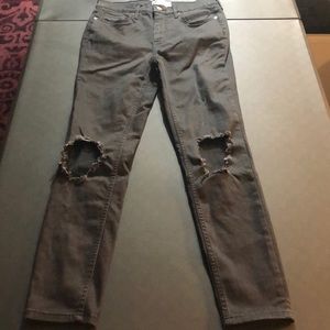 Free People distressed jeans size 28